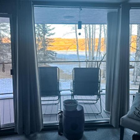 Roundhouse Grotto Bed and Breakfast YYC Buitenkant foto