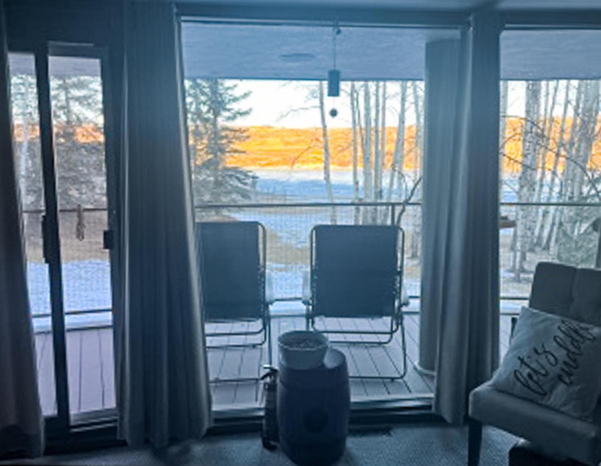 Roundhouse Grotto Bed and Breakfast YYC Buitenkant foto